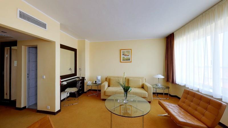 Hotel Continental Timisoara Phòng bức ảnh