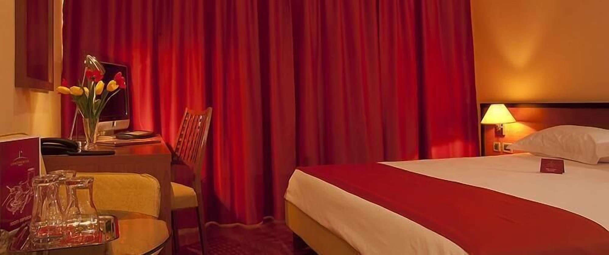 Hotel Continental Timisoara Phòng bức ảnh