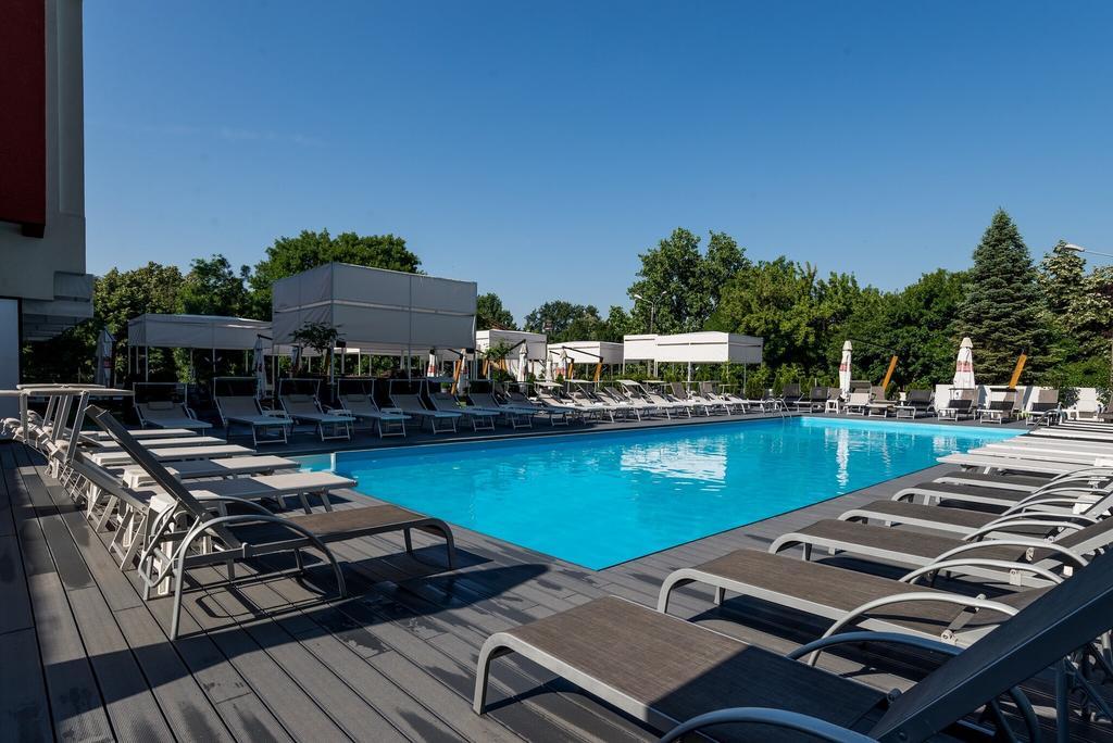 Hotel Continental Timisoara Ngoại thất bức ảnh