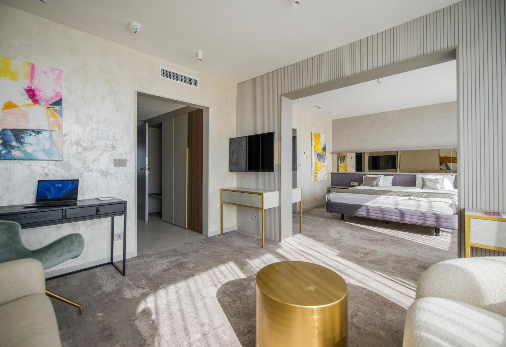 Hotel Continental Timisoara Ngoại thất bức ảnh