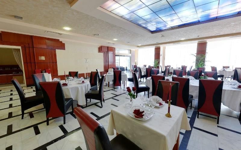 Hotel Continental Timisoara Ngoại thất bức ảnh