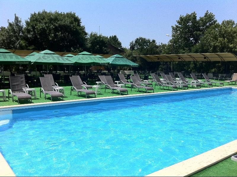 Hotel Continental Timisoara Ngoại thất bức ảnh