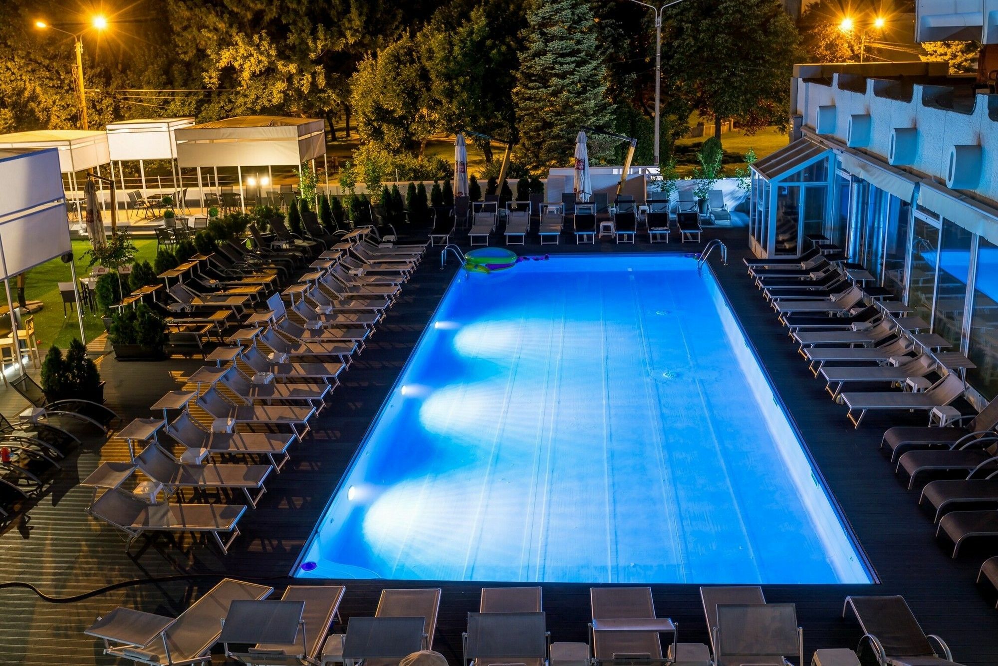 Hotel Continental Timisoara Ngoại thất bức ảnh